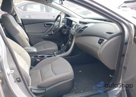 2016 Hyundai Elantra Se из США, поврежденный, VIN 5NPDH4AE2GH713717